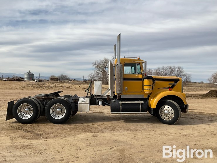 1985-kenworth-w900-image-4