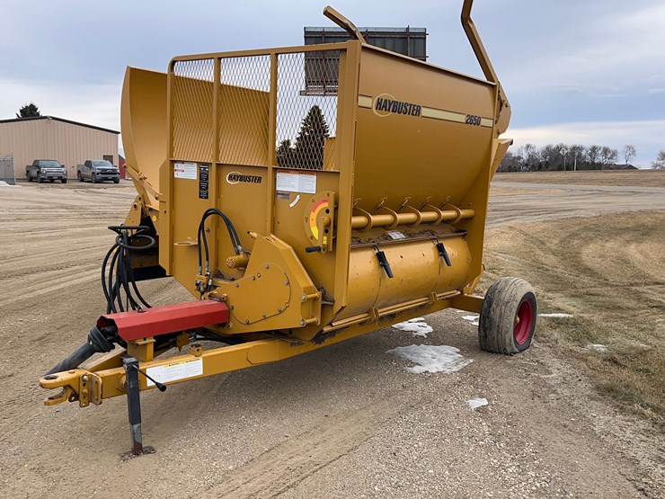 haybuster-2650-image-1