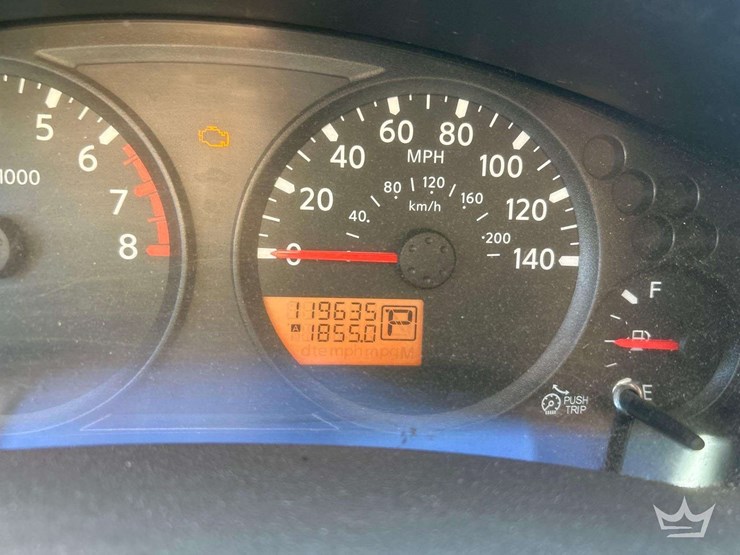 2014-nissan-frontier-image-19