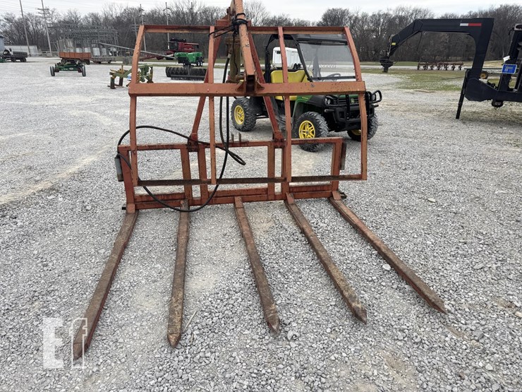 hesston-19910-image-1