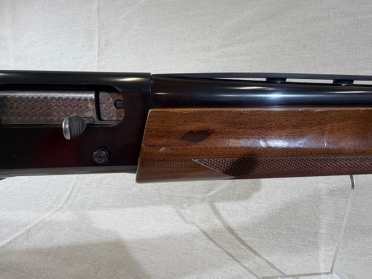 #217-•-winchester-super-x-model-1-shotgun-image-22