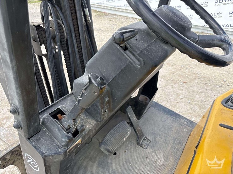 yale-glc030a-2,500lb-propane-foklift-image-19