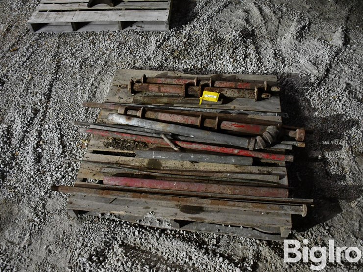 pallet-of-farm-support-image-6