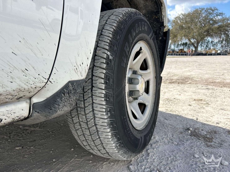 2016-chevrolet-silverado-1500-image-27