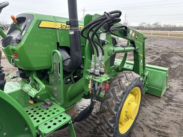 john-deere-5045e-image-19