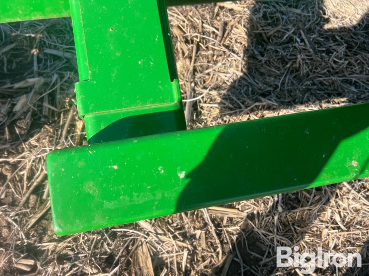 2020-john-deere-740fd-image-19