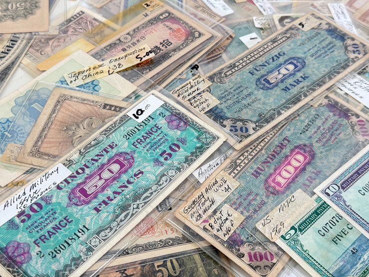 #32239-•-vintage-paper-currency-image-8