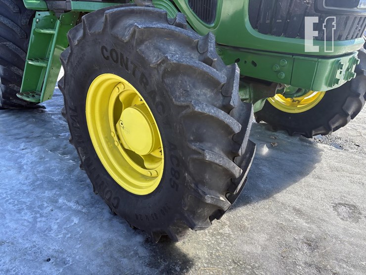 2011-john-deere-7130-image-9