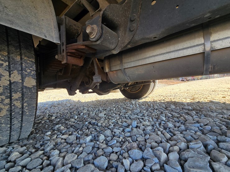 2019-ford-e450-image-67