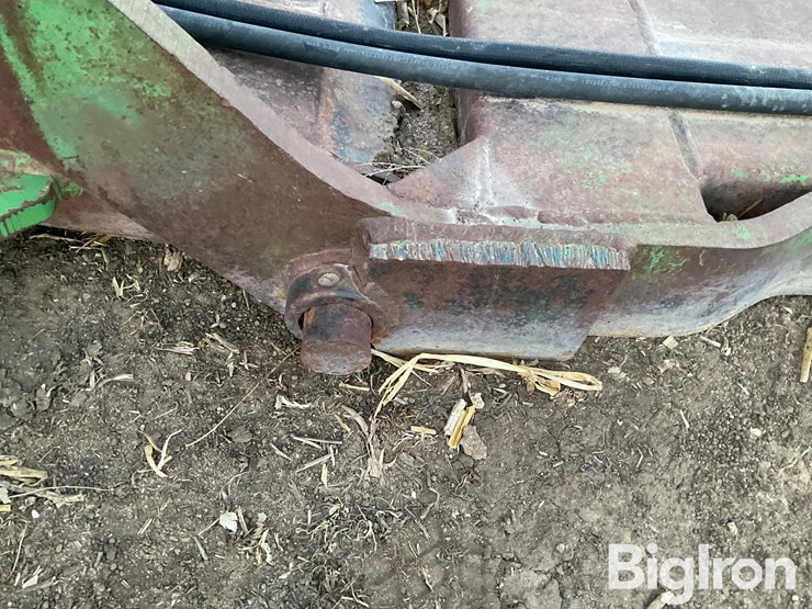 john-deere-front-mount-dozer-blade-image-14