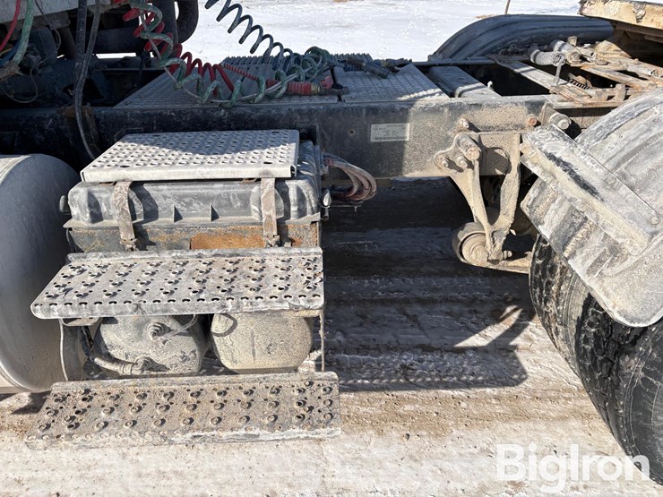 2012-international-transtar-8600-image-15