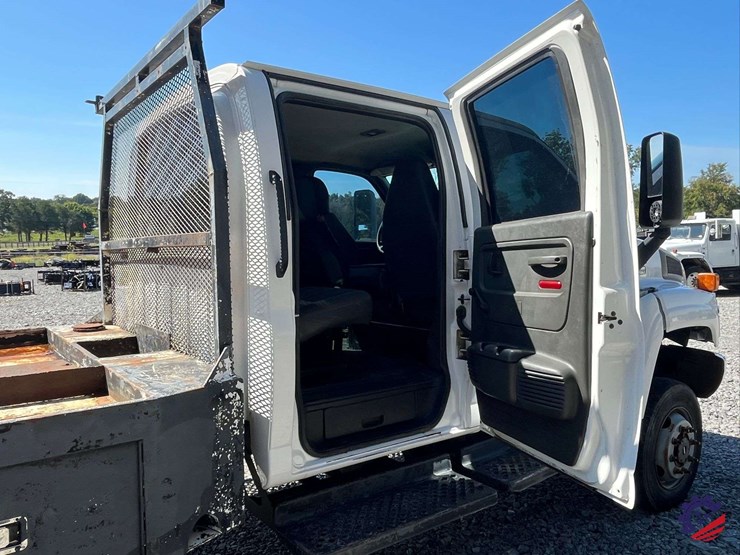 2007-gmc-c5500-flatbed-truck-image-52