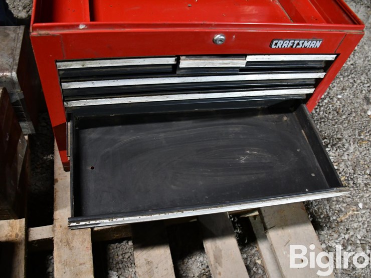 pallet-of-farm-support-image-18