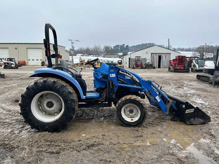 new-holland-tc35-image-5