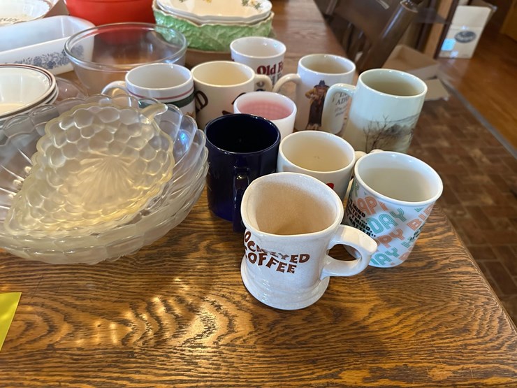 glass-dishware-&-coffee-mugs-image-8