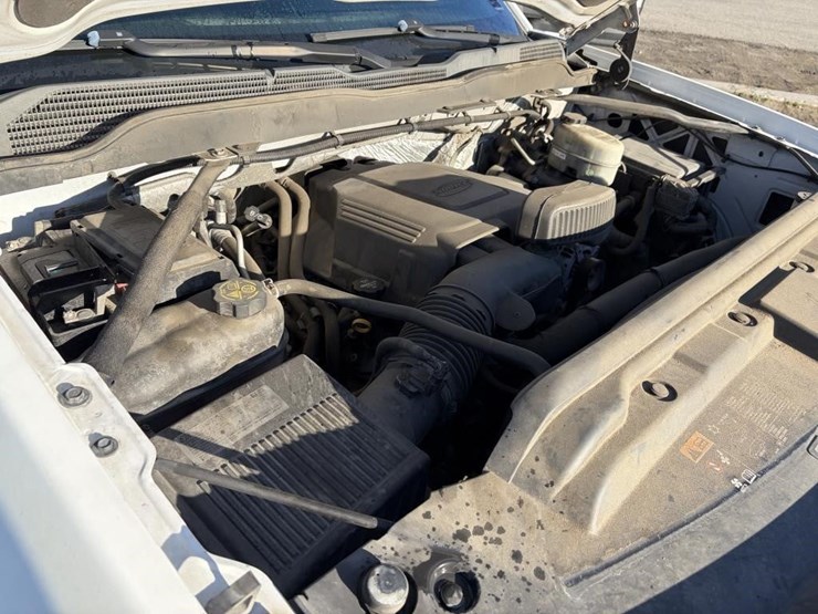 2016-chevrolet-silverado-2500-image-9