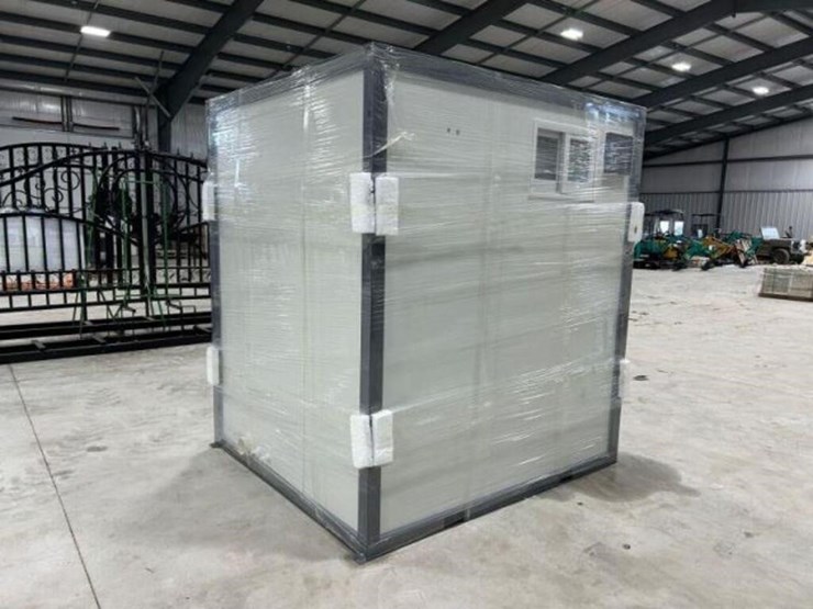 unused-2025-sdlanch-irmt-mobile-toilet-image-4