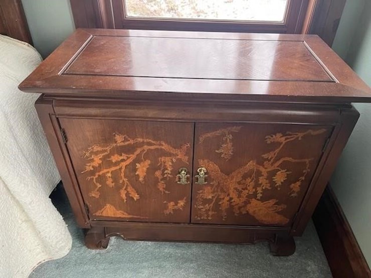 wooden-bedroom-set-image-4