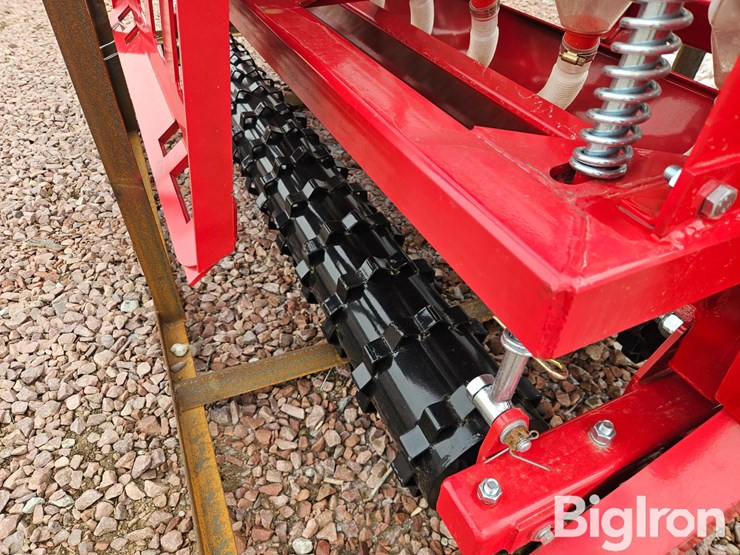 2025-agt-stsd10-3-pt-or-skid-steer-seeder/drill-attachment-image-9