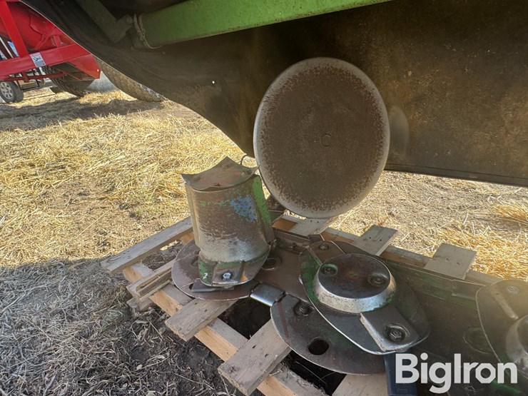 john-deere-265-image-18