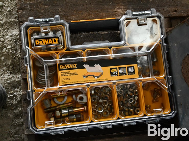 pallet-of-farm-support-image-17