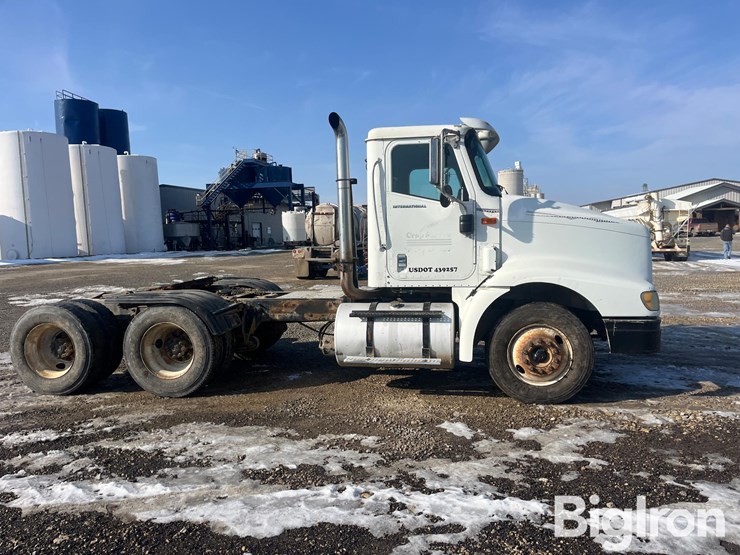 2002-international-9100-image-4