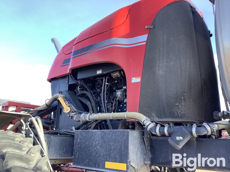 2015-case-ih-patriot-4440-image-16