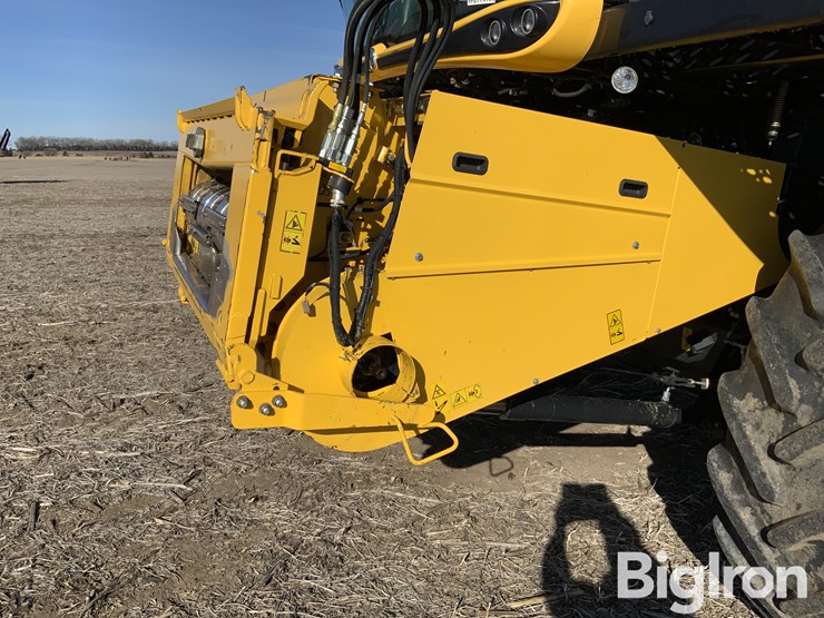 2015-new-holland-cr8.90-image-9