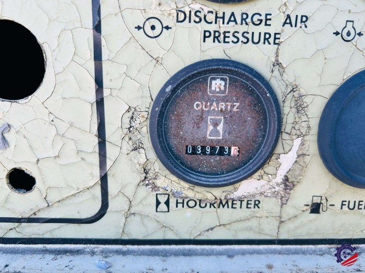 1996-ingersoll-rand-p185ud-air-compressor-image-9