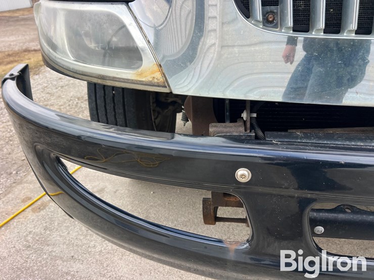 2008-international-8600-image-13