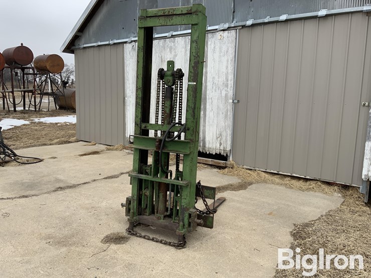 3-pt-forklift-image-5