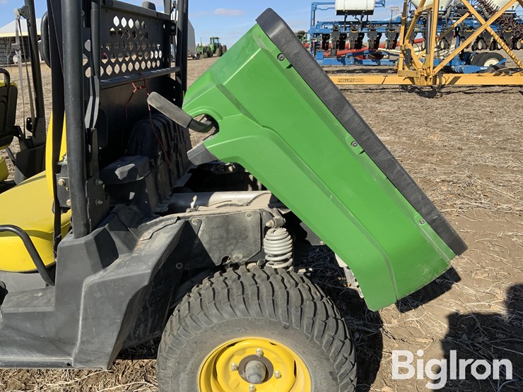2012-john-deere-gator-image-15
