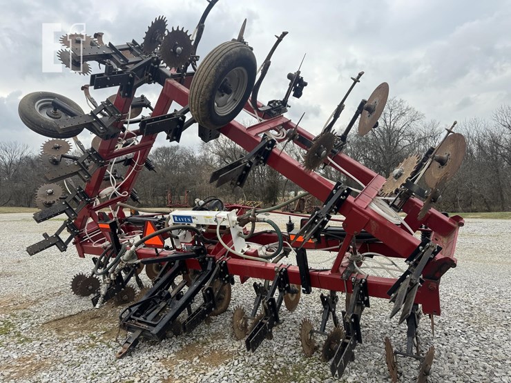 case-ih-5300-image-7