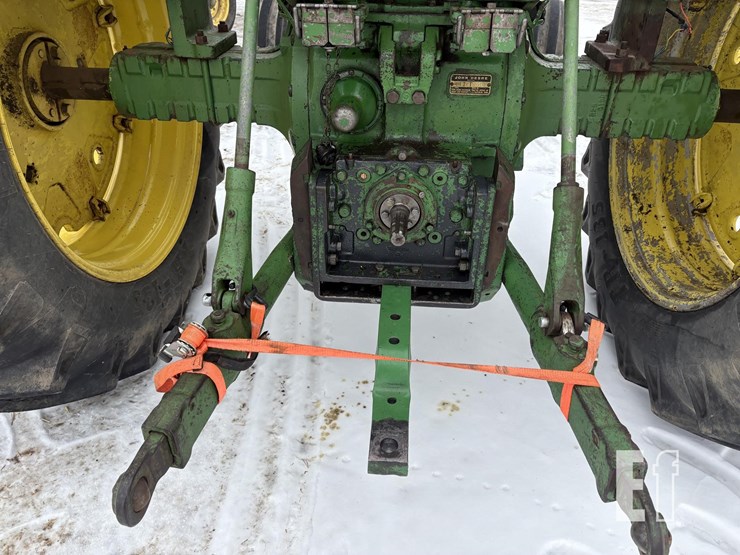 1961-john-deere-4010-image-13