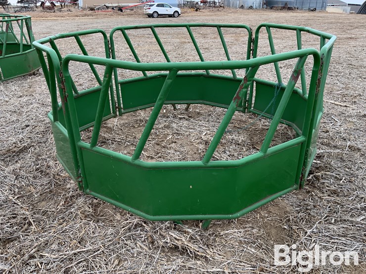 hw-foldable-bale-feeder-image-5