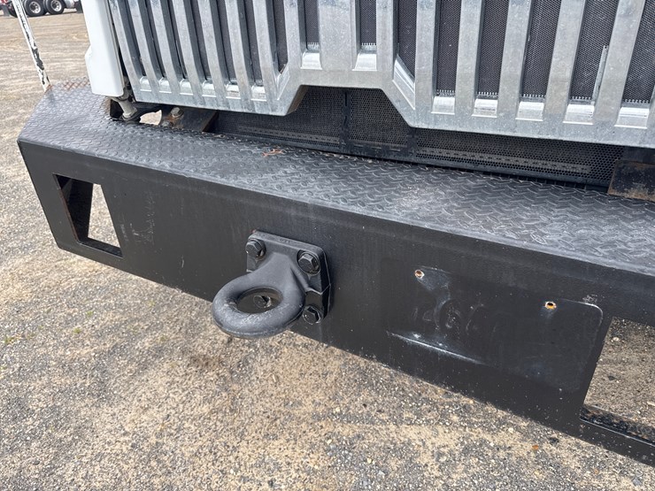 2020-western-star-4700sb-image-37