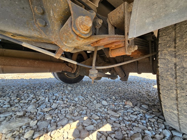 2019-ford-e450-image-51