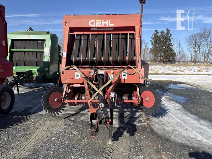 gehl-2780-image-2