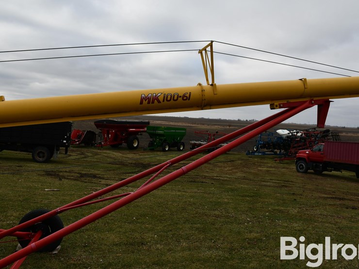 westfiled-mk-100-61-swing-away-auger-image-15