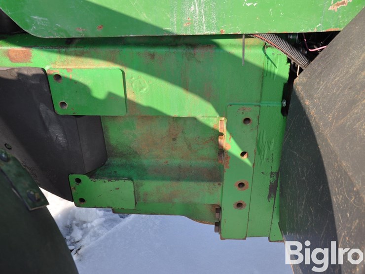 john-deere-8300-image-16