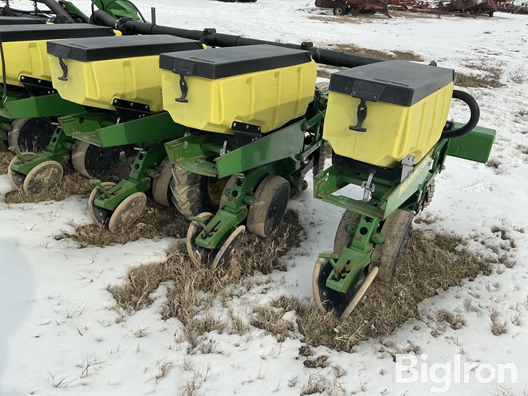 john-deere-planter-16r30”-image-14