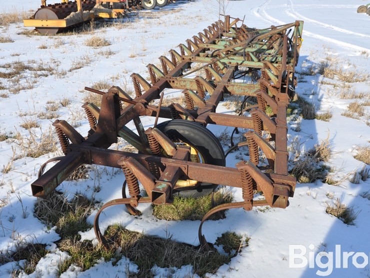 john-deere-1010-image-4