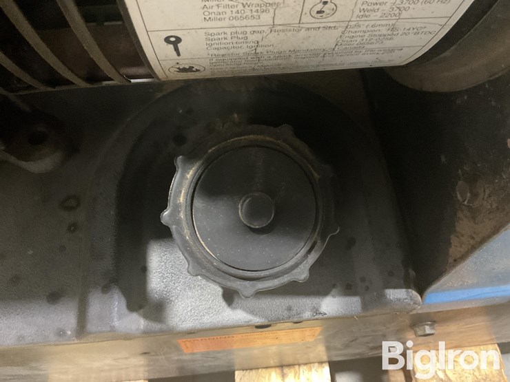 miller-bobcat-225g-image-20