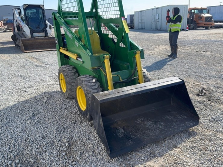 john-deere-375-image-8