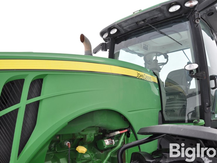 2013-john-deere-8360r-image-12