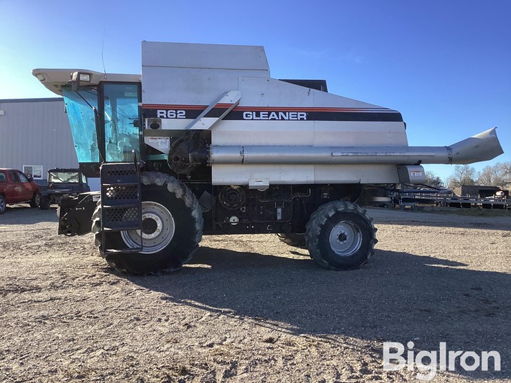 1999-gleaner-r62-image-8