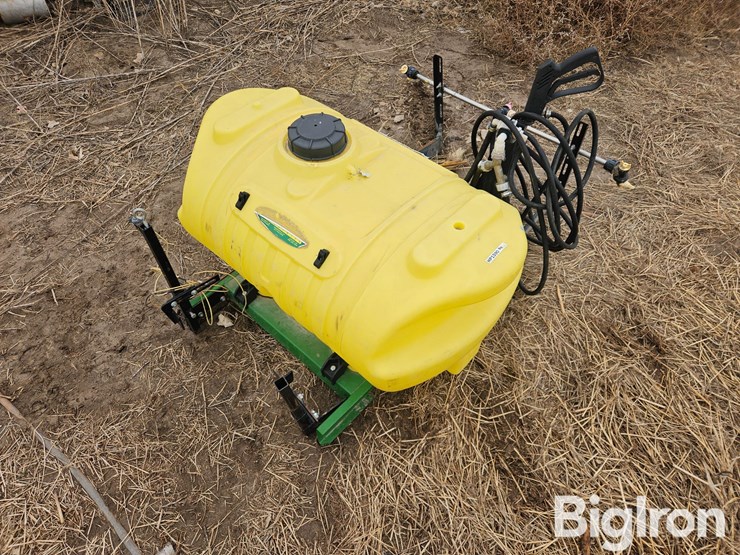 schaben-60-gallon-utv-sprayer-image-7