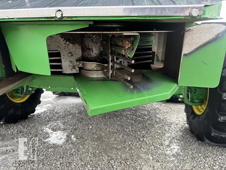 2020-john-deere-s780-image-32