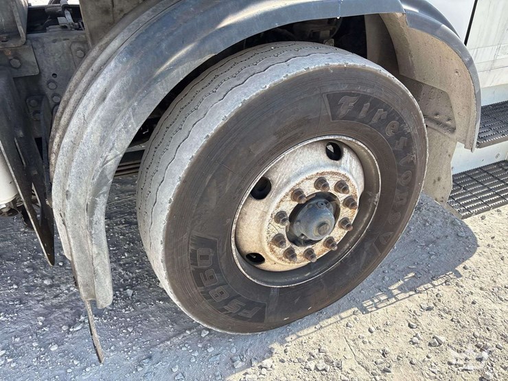 2016-autocar-xpeditor-image-41