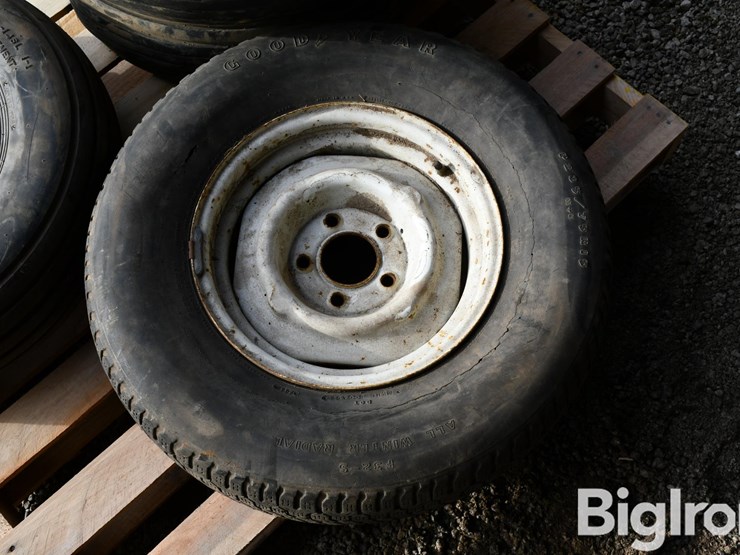 pallet-of-tires-image-11
